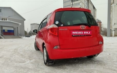 Toyota Ractis II, 2011 год, 1 100 000 рублей, 4 фотография