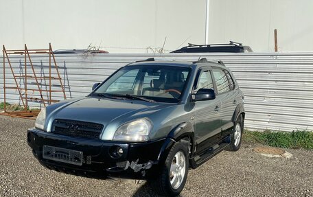 Hyundai Tucson III, 2004 год, 739 000 рублей, 3 фотография