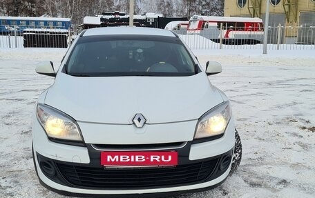 Renault Megane III, 2012 год, 1 020 000 рублей, 6 фотография