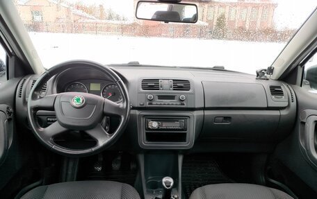 Skoda Fabia II, 2011 год, 790 000 рублей, 28 фотография