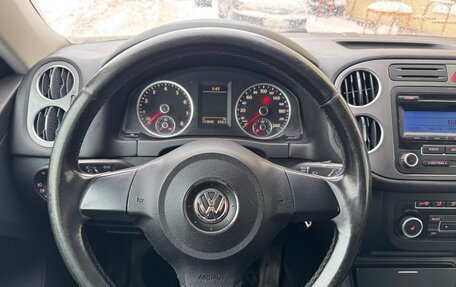 Volkswagen Tiguan I, 2011 год, 835 000 рублей, 10 фотография