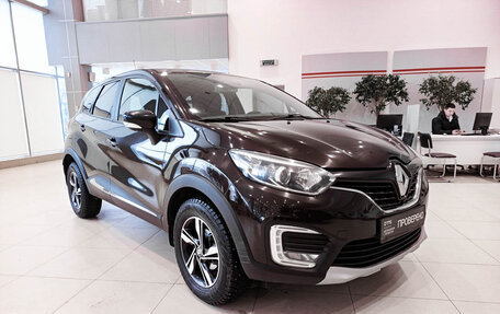 Renault Kaptur I рестайлинг, 2019 год, 1 700 000 рублей, 3 фотография