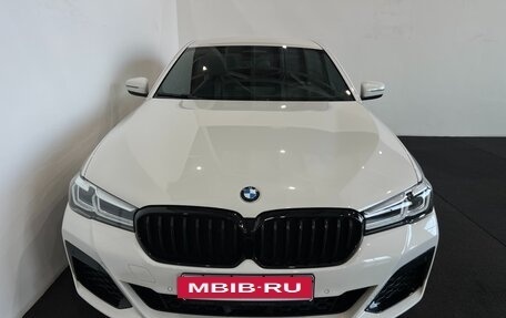 BMW 5 серия, 2021 год, 7 100 000 рублей, 2 фотография