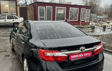 Toyota Camry, 2012 год, 2 100 000 рублей, 2 фотография