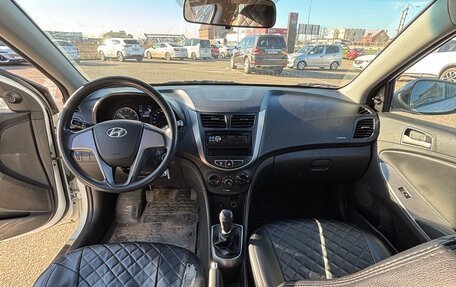 Hyundai Solaris II рестайлинг, 2014 год, 870 000 рублей, 10 фотография