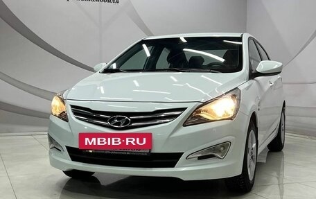 Hyundai Solaris II рестайлинг, 2014 год, 999 000 рублей, 2 фотография