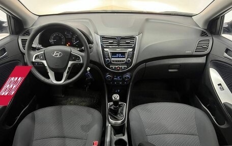 Hyundai Solaris II рестайлинг, 2014 год, 999 000 рублей, 16 фотография