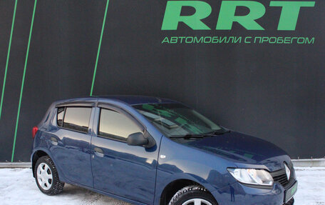 Renault Sandero II рестайлинг, 2015 год, 779 000 рублей, 1 фотография