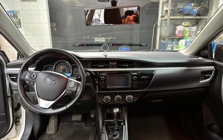 Toyota Corolla, 2013 год, 1 430 000 рублей, 10 фотография