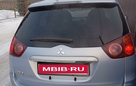 Mitsubishi Colt VI рестайлинг, 2004 год, 500 000 рублей, 5 фотография