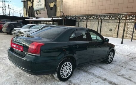 Toyota Avensis III рестайлинг, 2004 год, 780 000 рублей, 3 фотография