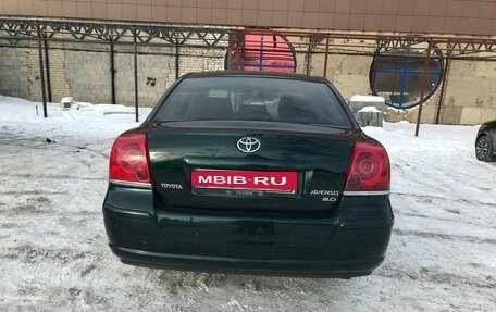 Toyota Avensis III рестайлинг, 2004 год, 780 000 рублей, 4 фотография