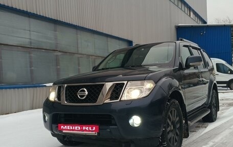 Nissan Pathfinder, 2011 год, 1 350 000 рублей, 5 фотография