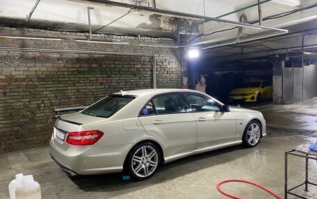 Mercedes-Benz E-Класс, 2010 год, 1 500 000 рублей, 7 фотография