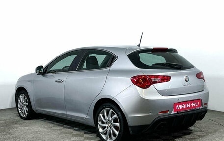 Alfa Romeo Giulietta, 2012 год, 8 фотография