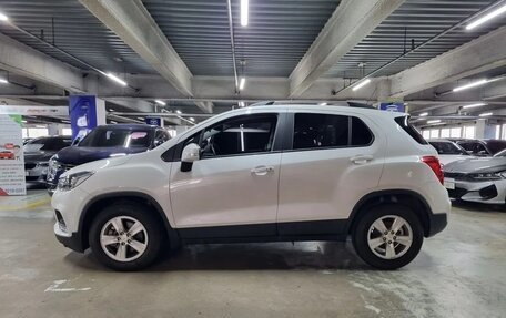 Chevrolet Trax, 2021 год, 1 200 000 рублей, 6 фотография