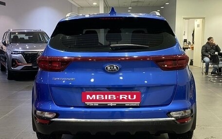 KIA Sportage IV рестайлинг, 2021 год, 2 569 000 рублей, 6 фотография