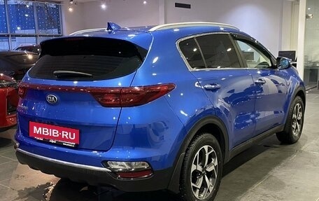 KIA Sportage IV рестайлинг, 2021 год, 2 569 000 рублей, 5 фотография