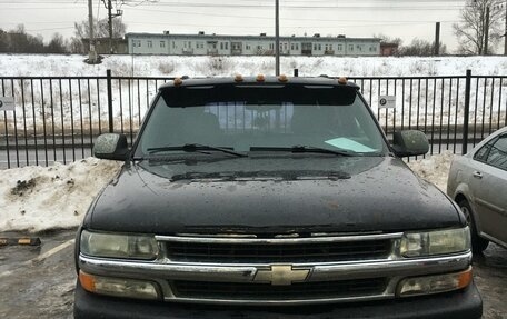 Chevrolet Tahoe II, 2000 год, 650 000 рублей, 3 фотография