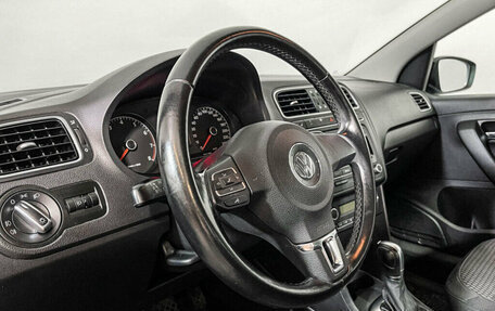 Volkswagen Polo VI (EU Market), 2011 год, 1 260 000 рублей, 13 фотография