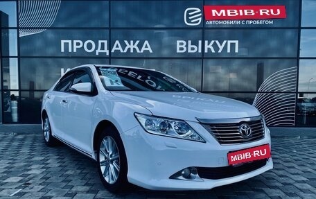 Toyota Camry, 2014 год, 1 850 000 рублей, 4 фотография