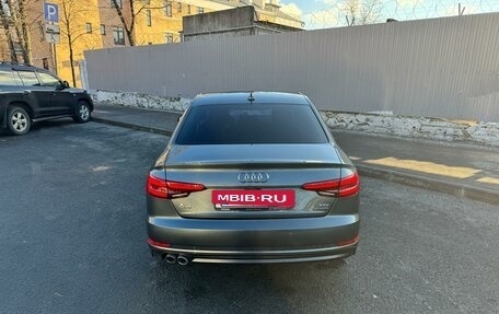 Audi A4, 2017 год, 3 350 000 рублей, 6 фотография