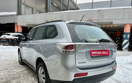 Mitsubishi Outlander III рестайлинг 3, 2012 год, 1 030 000 рублей, 7 фотография