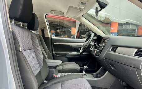 Mitsubishi Outlander III рестайлинг 3, 2012 год, 1 030 000 рублей, 22 фотография