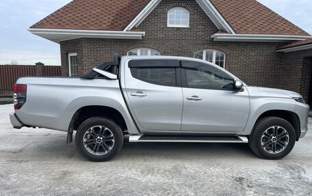 Mitsubishi L200 IV рестайлинг, 2022 год, 3 999 000 рублей, 4 фотография