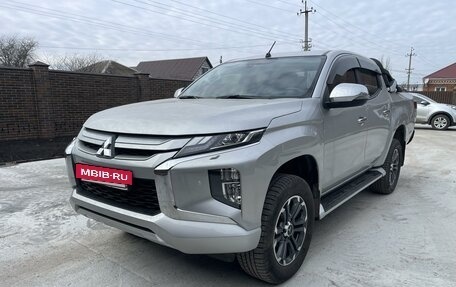 Mitsubishi L200 IV рестайлинг, 2022 год, 3 999 000 рублей, 2 фотография