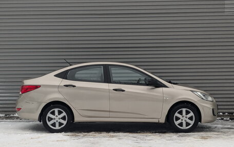 Hyundai Solaris II рестайлинг, 2011 год, 799 000 рублей, 4 фотография