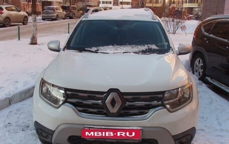 Renault Duster, 2022 год, 2 800 000 рублей, 2 фотография