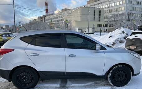 Hyundai ix35 I рестайлинг, 2013 год, 1 500 000 рублей, 1 фотография