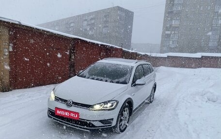 Volkswagen Golf VII, 2019 год, 2 730 000 рублей, 1 фотография