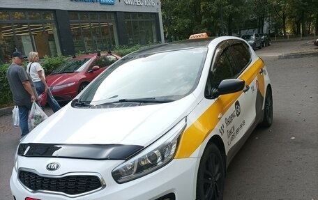 KIA cee'd III, 2018 год, 970 000 рублей, 6 фотография