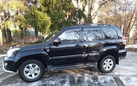 Toyota Land Cruiser Prado 120 рестайлинг, 2005 год, 2 550 000 рублей, 17 фотография