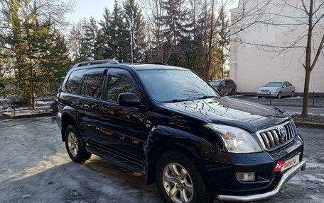 Toyota Land Cruiser Prado 120 рестайлинг, 2005 год, 2 550 000 рублей, 15 фотография