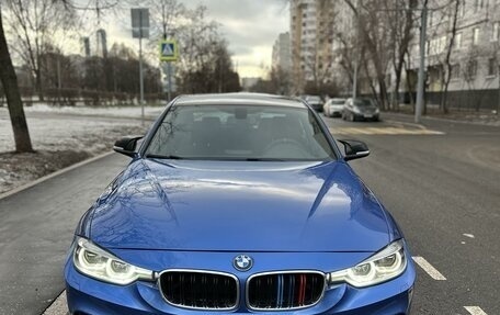 BMW 3 серия, 2017 год, 2 250 000 рублей, 2 фотография