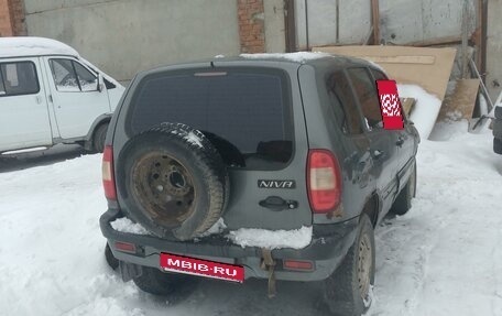 Chevrolet Niva I рестайлинг, 2005 год, 160 000 рублей, 6 фотография