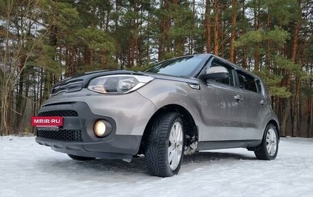 KIA Soul II рестайлинг, 2018 год, 1 675 000 рублей, 4 фотография