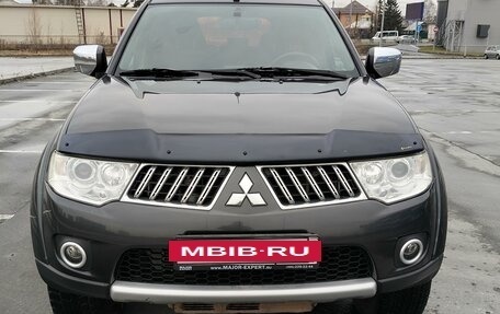 Mitsubishi Pajero Sport II рестайлинг, 2013 год, 2 100 000 рублей, 10 фотография