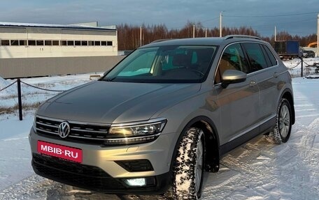 Volkswagen Tiguan II, 2018 год, 3 560 000 рублей, 23 фотография