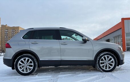 Volkswagen Tiguan II, 2018 год, 3 560 000 рублей, 27 фотография