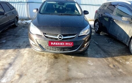 Opel Astra J, 2014 год, 1 250 000 рублей, 9 фотография