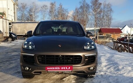 Porsche Cayenne III, 2015 год, 5 000 000 рублей, 2 фотография