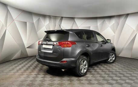 Toyota RAV4, 2015 год, 2 247 000 рублей, 2 фотография