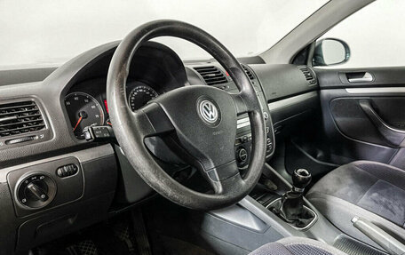 Volkswagen Jetta VI, 2006 год, 868 000 рублей, 13 фотография