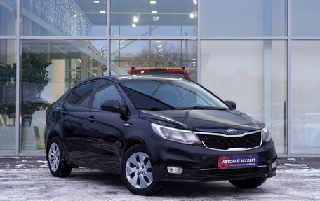 KIA Rio III рестайлинг, 2016 год, 989 000 рублей, 3 фотография