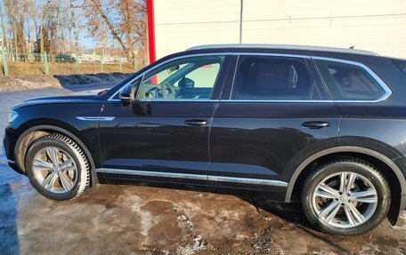 Volkswagen Touareg III, 2020 год, 6 950 000 рублей, 3 фотография