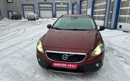 Volvo V40 Cross Country I, 2013 год, 1 134 000 рублей, 1 фотография